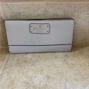 Kate Spade Light Gray Wallet